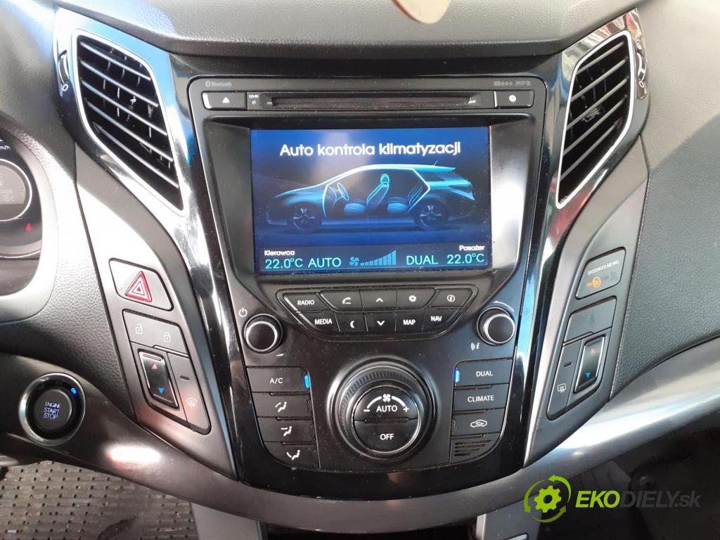 HYUNDAI i40 CW (VF) KOMBI 2014 100,00 1.7 CRDi - D4FD 1685,00 RADIO CD 965603Z000