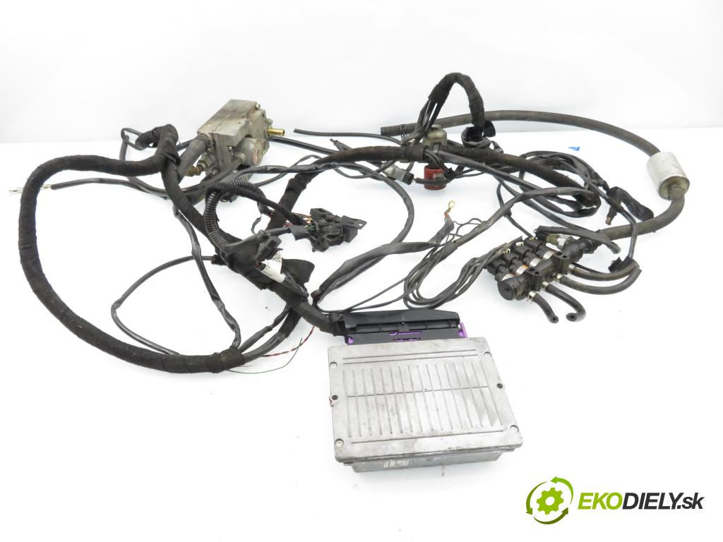MAZDA CX-7 (ER) SUV 2008 182,00 2.3 - L3-VDT 2261,00 LPG komplentny 67R011002 ; 67R010254 ; 09SQ99020062