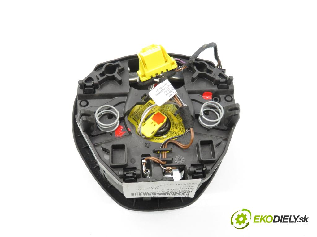 SKODA SUPERB II (3T4) SEDAN 2014 103,00 2.0 TDI 16V - CFFB 1968,00 AirBag air BAG volantu 3T0880201G