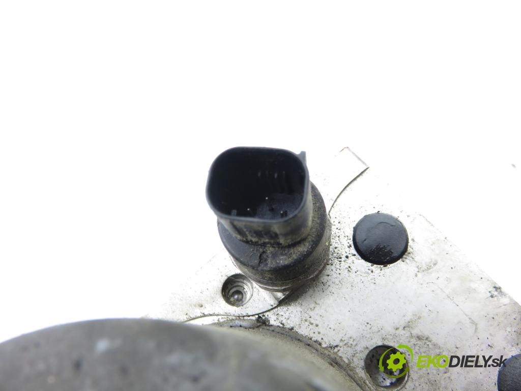 AUDI A4 Avant (8E5, B6) KOMBI 2003 96,00 1.9 TDI quattro - AVF 1896,00 Pumpa ABS 0265950012 ; 0265225045 ; 8E0614517A (Pumpa ABS)