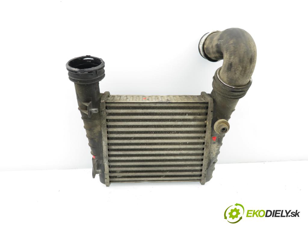 VW PASSAT B5.5 Variant (3B6) KOMBI 2001 96,00 1.9 TDI PD 130 - AVF 1896,00 chladič intercooler 8D0145805C
