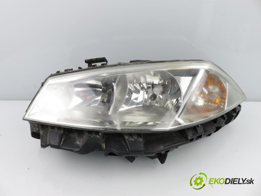 RENAULT MEGANE II Kombi (KM0/1_) KOMBI 2005 75,00 1.6 16V - K4M 768 1598,00 světlo LP 8200476428
