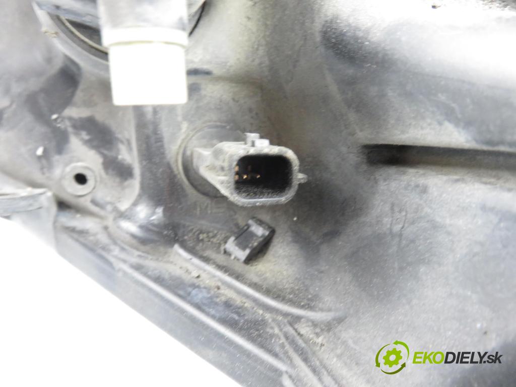 RENAULT SCENIC II (JM0/1_) MINIVAN 2004 82,00 1.6 16V (JM1R) 112 - K4M 766 1598,00 světlo LP