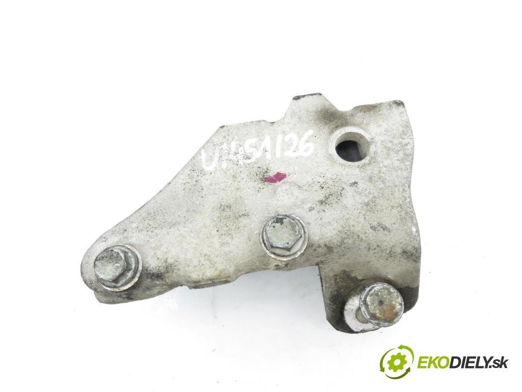 SEAT ALTEA (5P1) HB 2005 77,00 1.9 TDI PD 105 - BXE 1896,00 uchycení převodovky 1K0199117AG