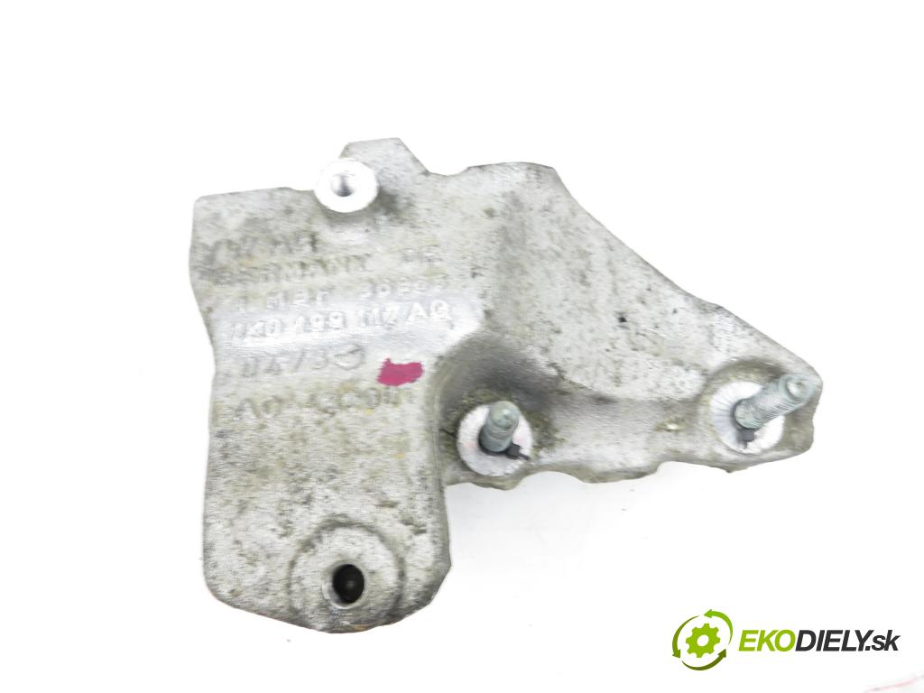 SEAT ALTEA (5P1) HB 2005 77,00 1.9 TDI PD 105 - BXE 1896,00 uchycení převodovky 1K0199117AG