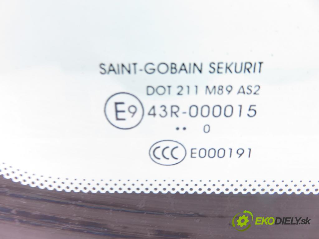 PEUGEOT PARTNER Tepee KOMBIVAN 2010 0,00 1.6 HDi 16V - 9HX (DV6ATED4) 1560,00 okno dveří PT