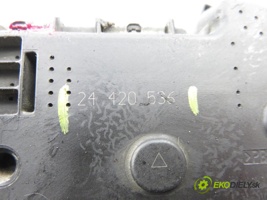 OPEL MERIVA A nadwozie wielkoprzestrzenne (MPV) (X03) MINIVAN 2009 66,00 1.4 16V Twinport - Z 14 XEP 1364,00 Škrtiaca klapka 24420536 ; 0280750133 (Škrtiaca klapka)