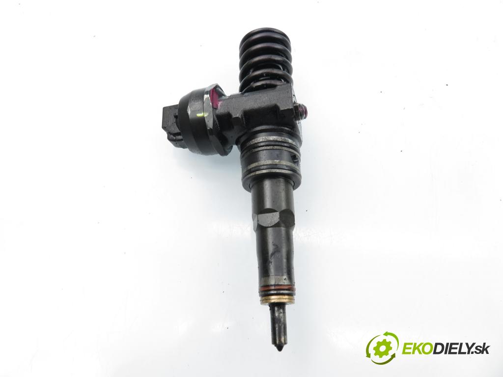 AUDI A4 Avant (8E5, B6) KOMBI 2004 96,00 1.9 TDI - AVF 1896,00 vstříkovač 038130073BA ; 0414720216 (Vstřikovač paliva)
