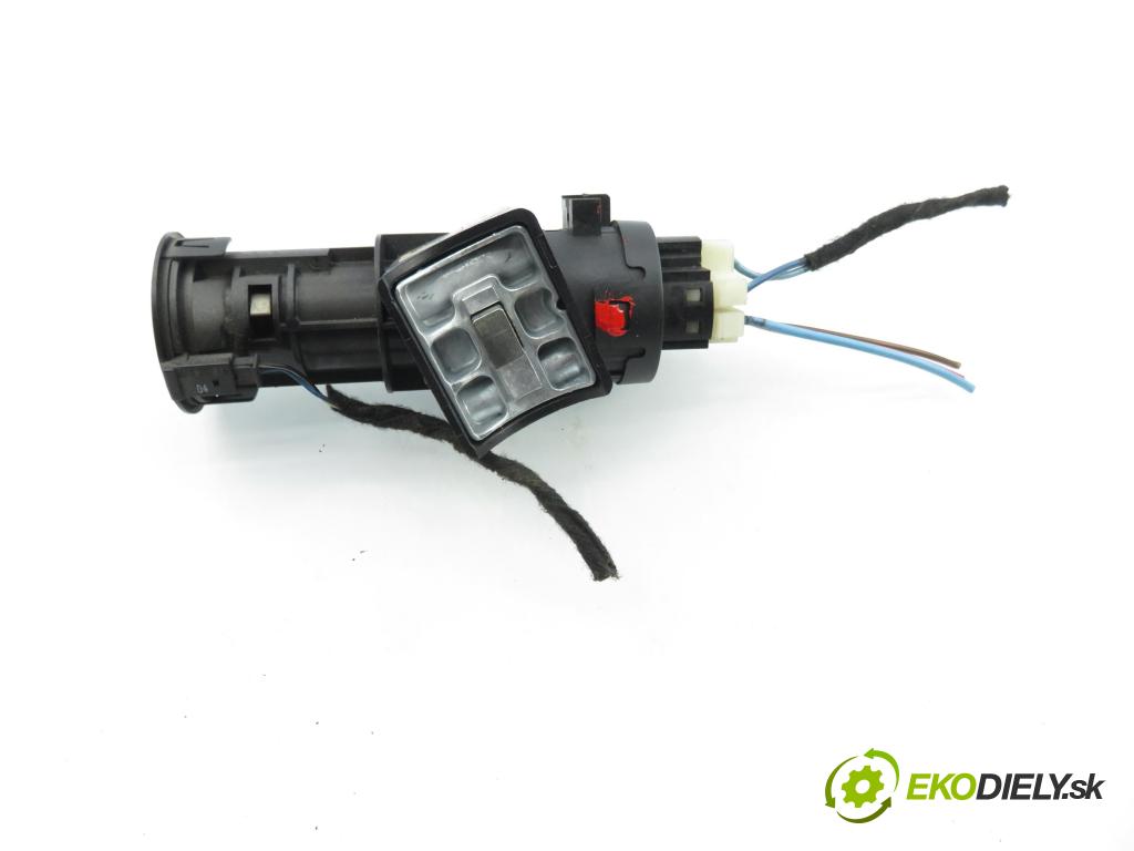 FIAT PANDA (169_) HB 2008 44,00 1.2 60 - 188 A4.000 1242,00 spínačka 61027500 ; 00468453610 (Spínací skříňka)