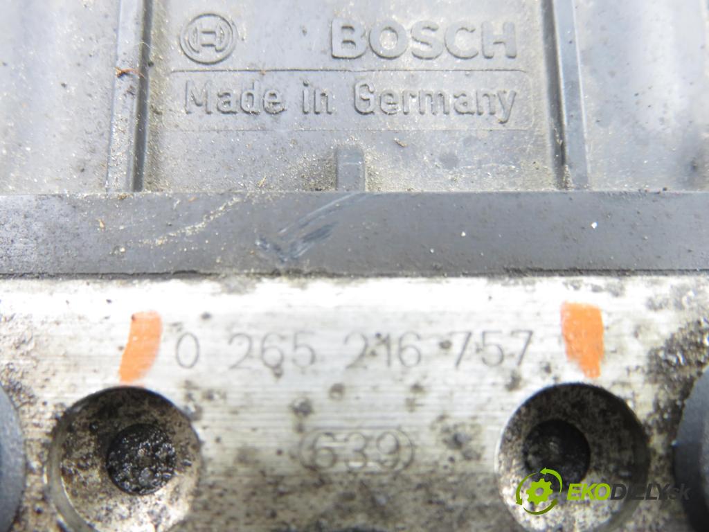 PEUGEOT 307 (3A/C) HB 2001 81,00 1.6 - NFU (TU5JP4) 1587,00 Pumpa ABS 0273004562 ; 0265216757 ; 9643777980 (Pumpa ABS)