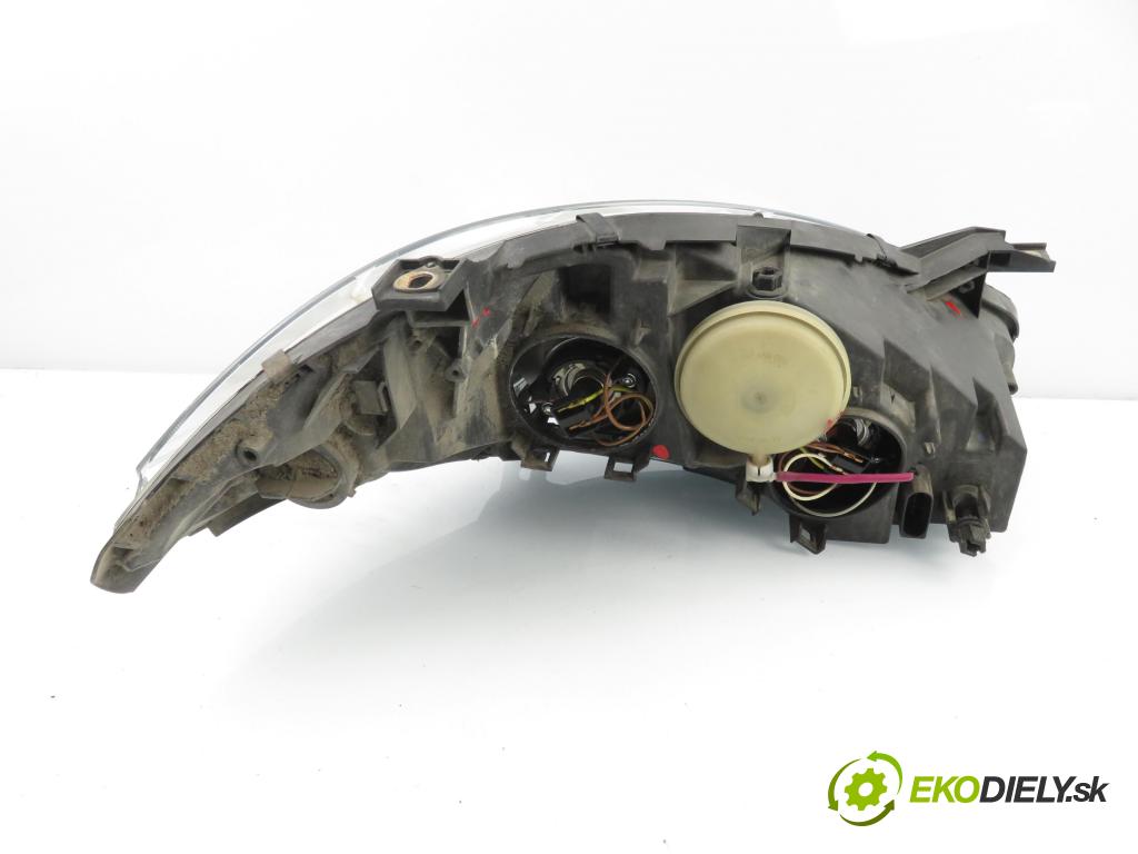 MERCEDES-BENZ KLASA A (W169) HB 2005 80,00 A 180 CDI (169.007, 169.307) - OM 640.940 1991,00 Svetlo LP 0301197201