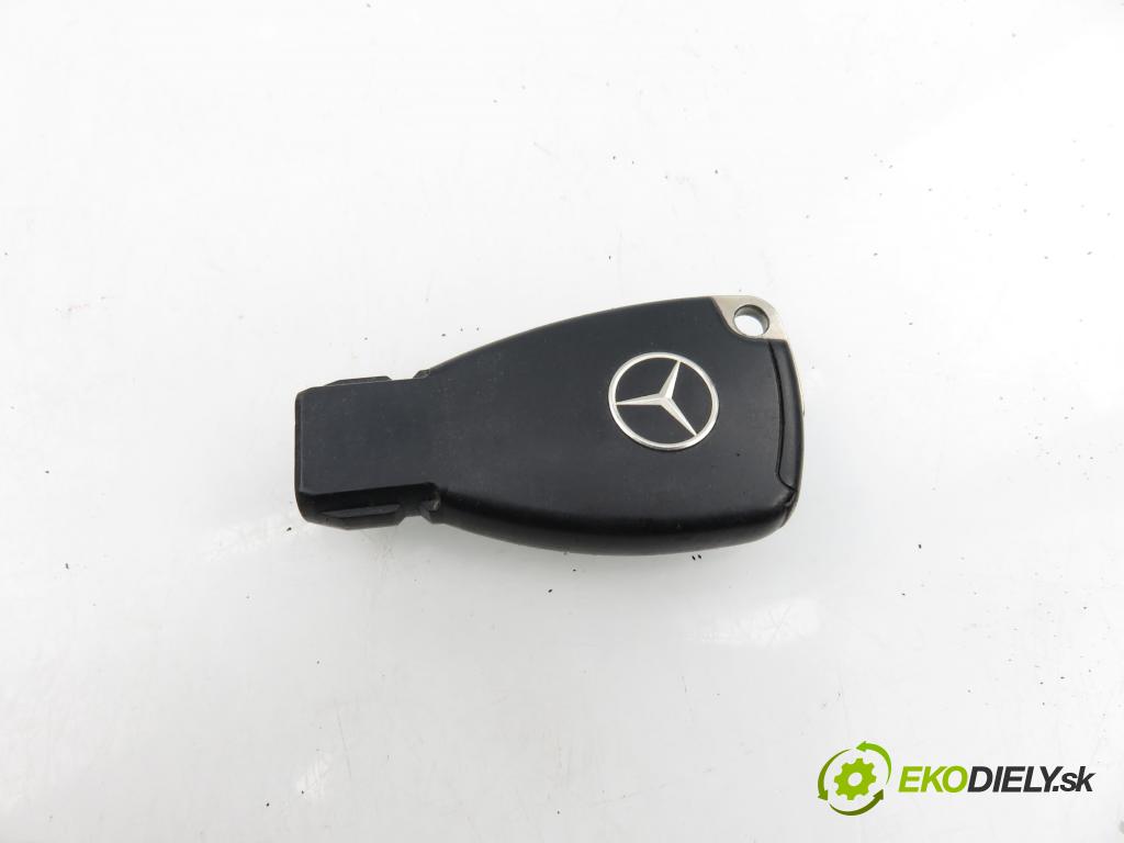 MERCEDES-BENZ KLASA A (W169) HB 2005 80,00 A 180 CDI (169.007, 169.307) - OM 640.940 1991,00 spinačka 1695451508 (Spínacia skrinka)