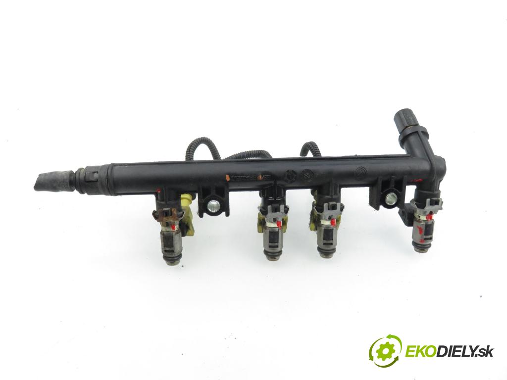 FIAT PANDA (169_) HB 2008 44,00 1.2 60 - 188 A4.000 1242,00 lišta vstřikovací IWP095 ; 3219018301 (Vstřikovací lišta)