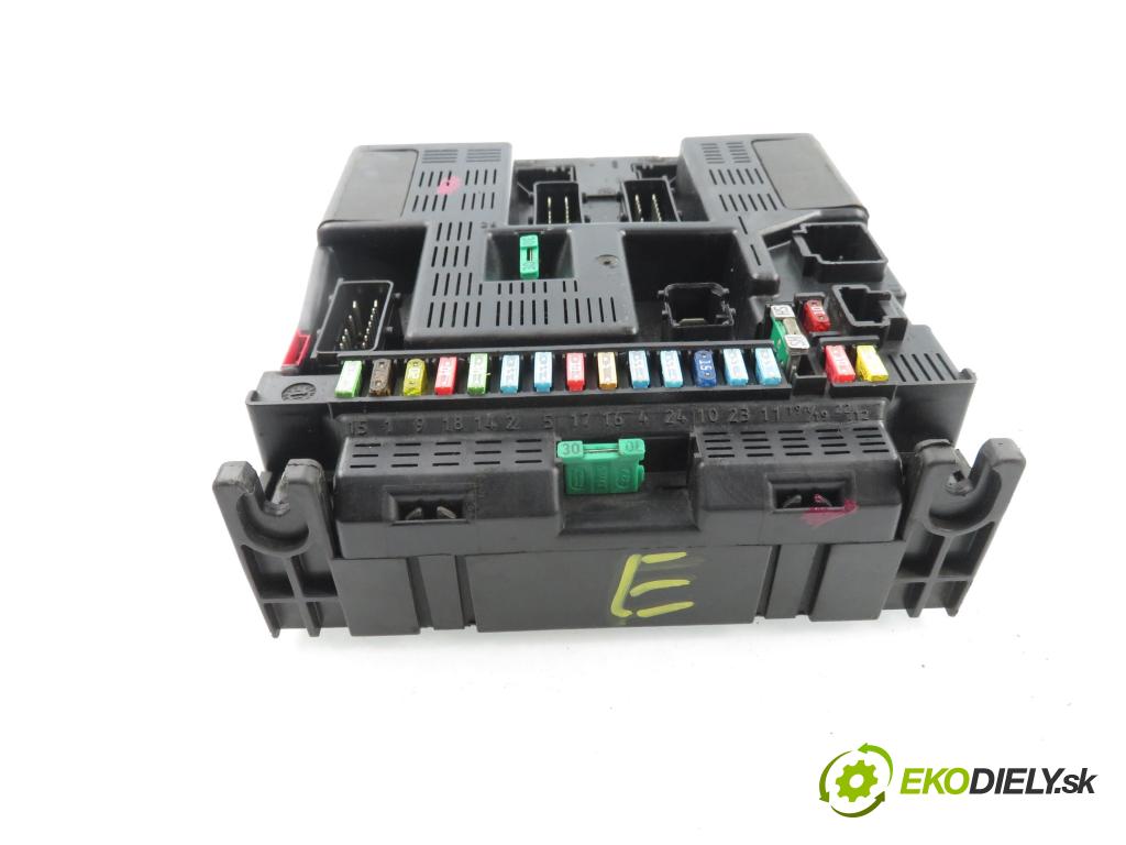 PEUGEOT 307 (3A/C) HB 2001 81,00 1.6 - NFU (TU5JP4) 1587,00 MODUL BSI 9636760580E ; 9644098380