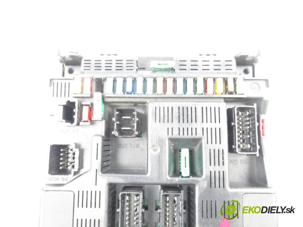 PEUGEOT 307 (3A/C) HB 2001 81,00 1.6 - NFU (TU5JP4) 1587,00 MODUL BSI 9636760580E ; 9644098380