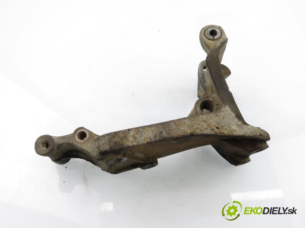 VW TRANSPORTER IV Platforma / podwozie (70E, 70L, 70M, 7DE, 7DL KABINA/PLATFORMA 1994 45,00 1.9 D - 1X 1896,00 uchycení alternátora 068903145P
