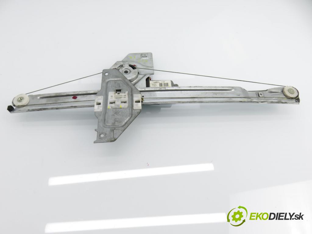 PEUGEOT PARTNER Tepee KOMBIVAN 2010 0,00 1.6 HDi 16V - 9HX (DV6ATED4) 1560,00 mechanismus oken PPE 9680557880 ; 402104B