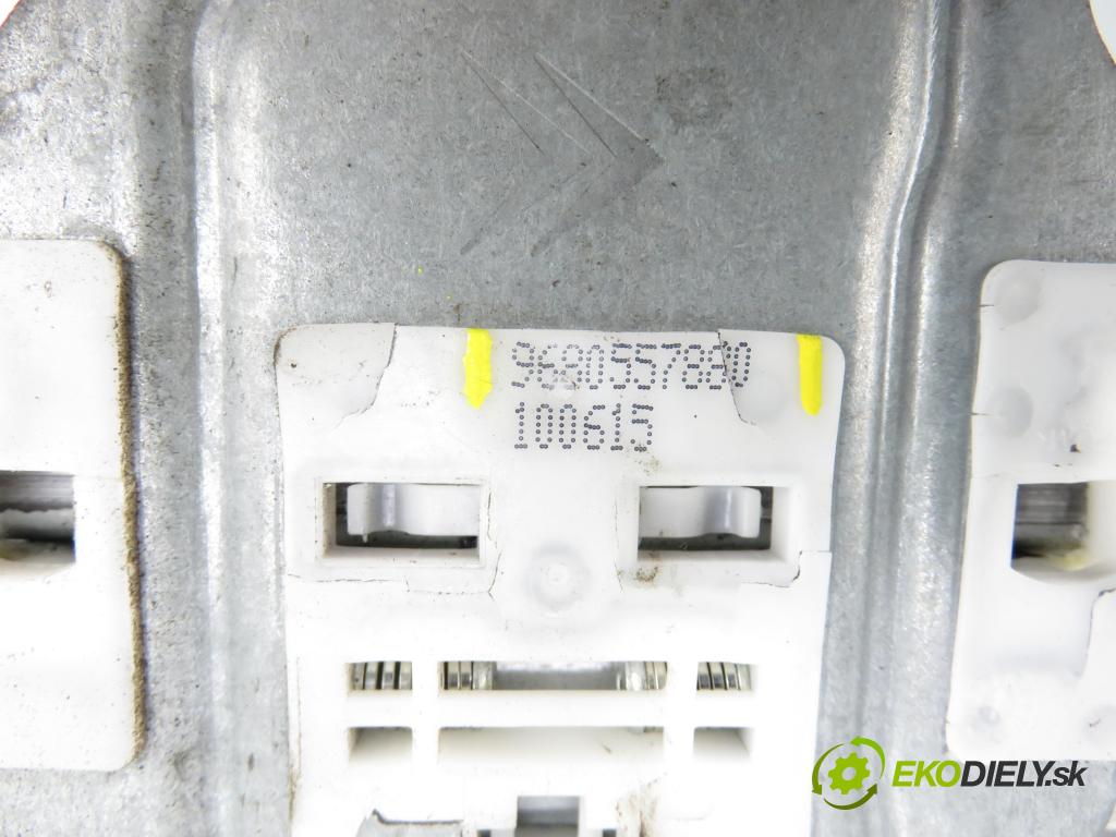 PEUGEOT PARTNER Tepee KOMBIVAN 2010 0,00 1.6 HDi 16V - 9HX (DV6ATED4) 1560,00 mechanismus oken PPE 9680557880 ; 402104B