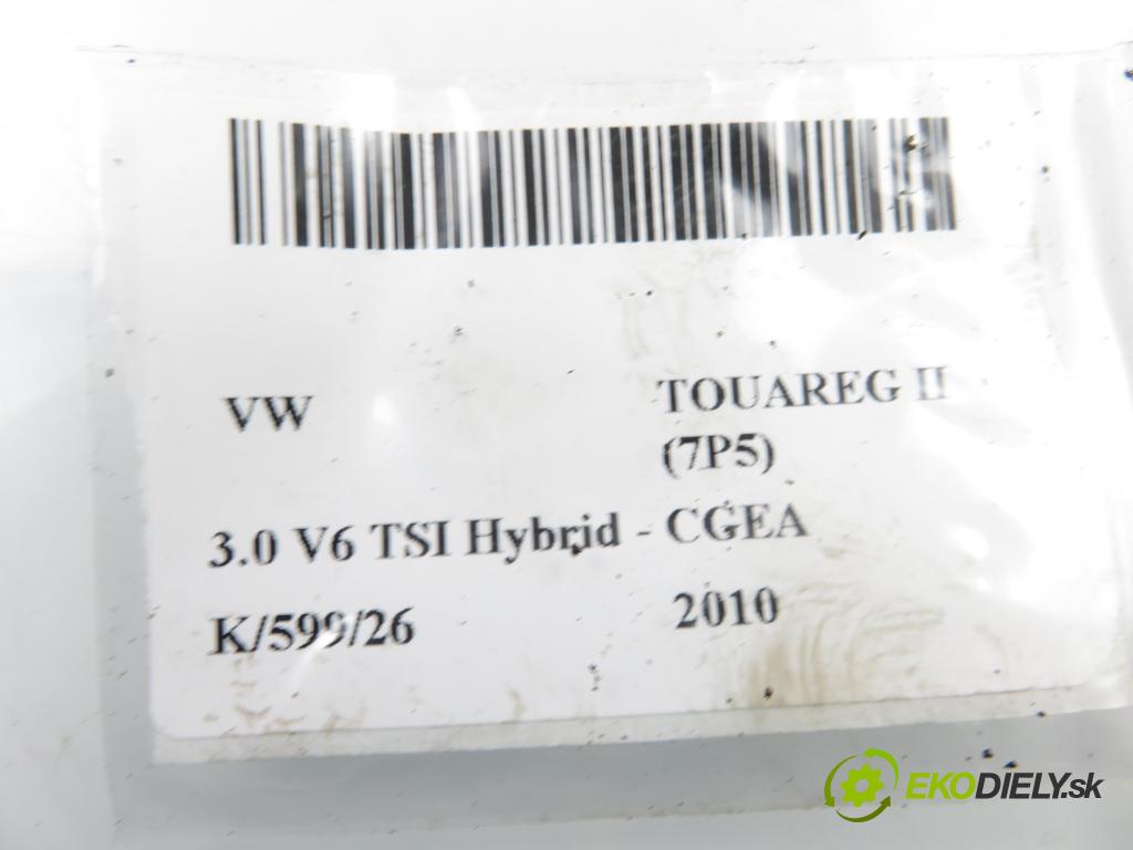 VW TOUAREG (7P5) SUV 2010 245,00 3.0 V6 TSI Hybrid - CGEA 2995,00 Rúra VYČERPAT: / TLUMIČ koncový 7P6253682S