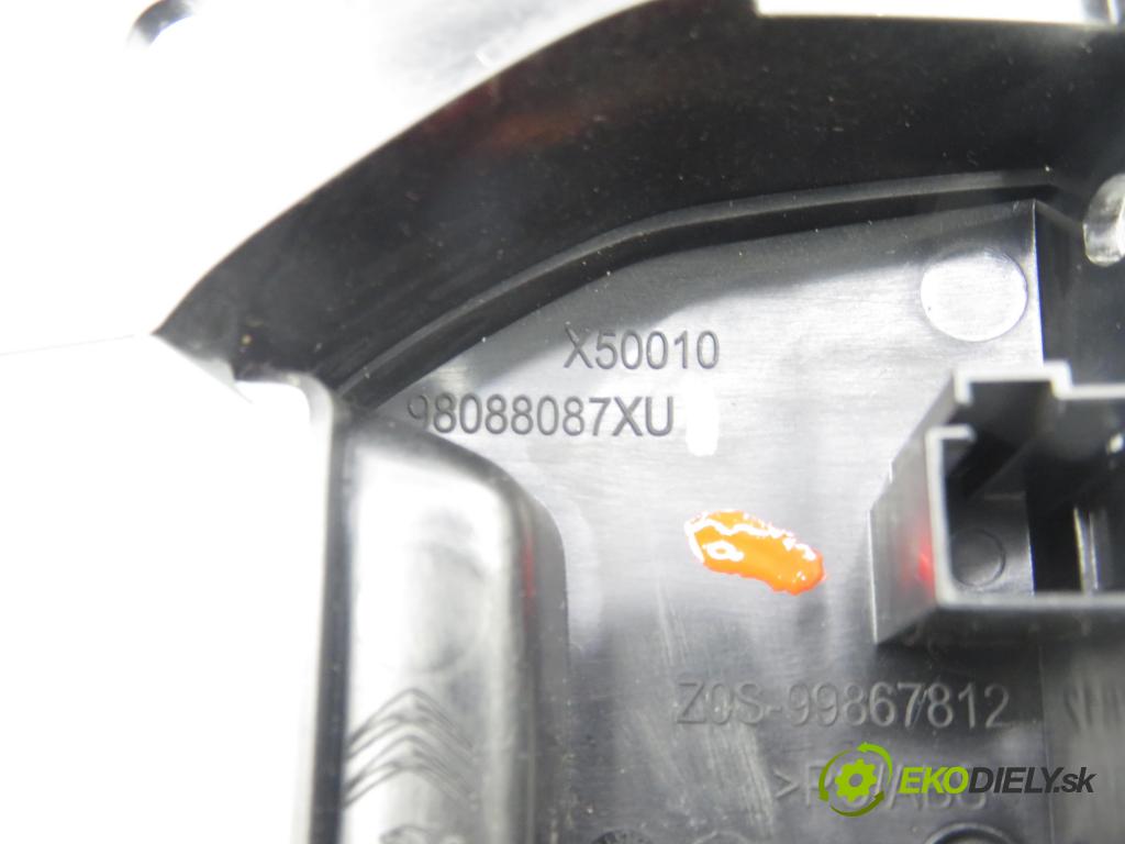 PEUGEOT 308 SW II KOMBI 2016 88,00 1.6 BlueHDi 120 - BHZ (DV6FC) 1560,00 vypínač Start brzdových světel motora 9804007480 ; 98088087XU
