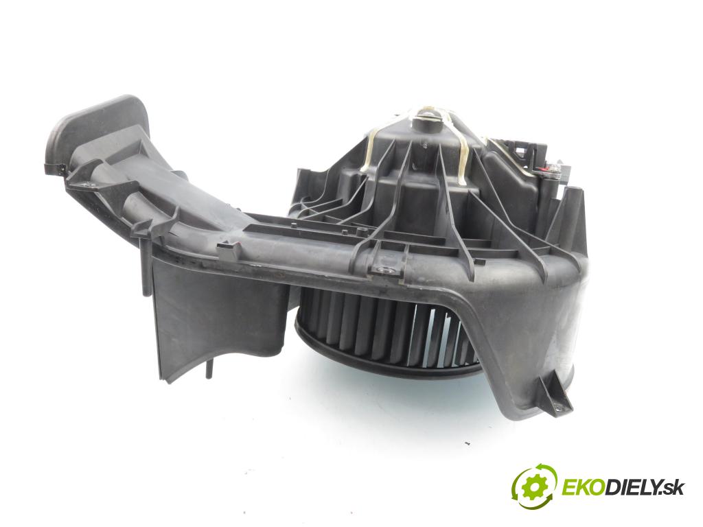 OPEL VECTRA C Kombi (Z02) KOMBI 2008 110,00 1.9 CDTI - Z 19 DTH 1910,00 ventilátor větráku 985852T