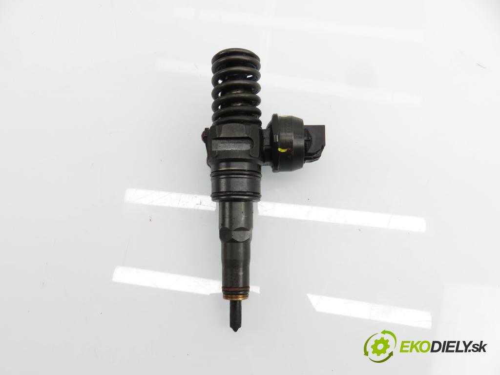 VW SHARAN (7M8, 7M9, 7M6) MINIVAN 2005 81,00 1.9 TDI - AVG 1896,00 Vstrekovač 038130073AR ; 0414720214 (Vstrekovač paliva)