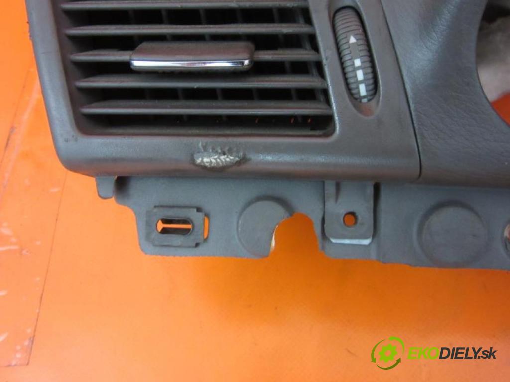 MERCEDES BENZ E W211 E 55 AMG KOMPRESSOR (211.076) M 113.990  - - - 350 kW 476 km  palubovka - A2116800687 (Prístrojové dosky, displeje)