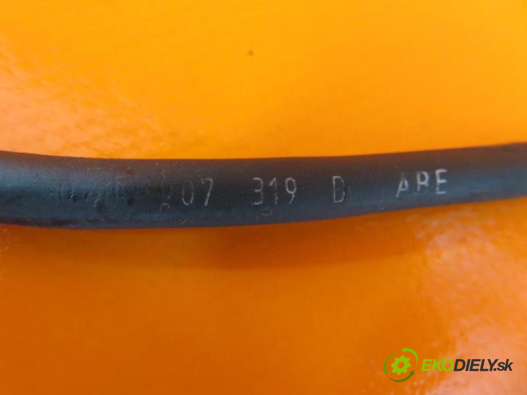 VW GOLF III 3 1.9 TDI SYNCRO (1HX1) 1Z, AHU, ALE manual 5 - stupňová 66 kW 90 km  Snímač polohy Vačkového hriadeľa/kľuky kľukového 028907319D (Snímače polohy kľuky, vačky)