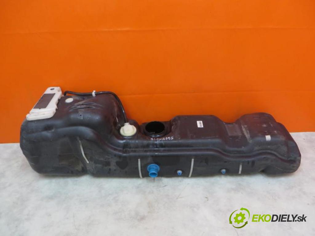 RENAULT MASTER III 2.3 dCi 125 M9T 670, M9T 676, M9T 672 manual 6 - stupňová 92 kW 125 km  nádržka paliva diesel  (Nádrže)