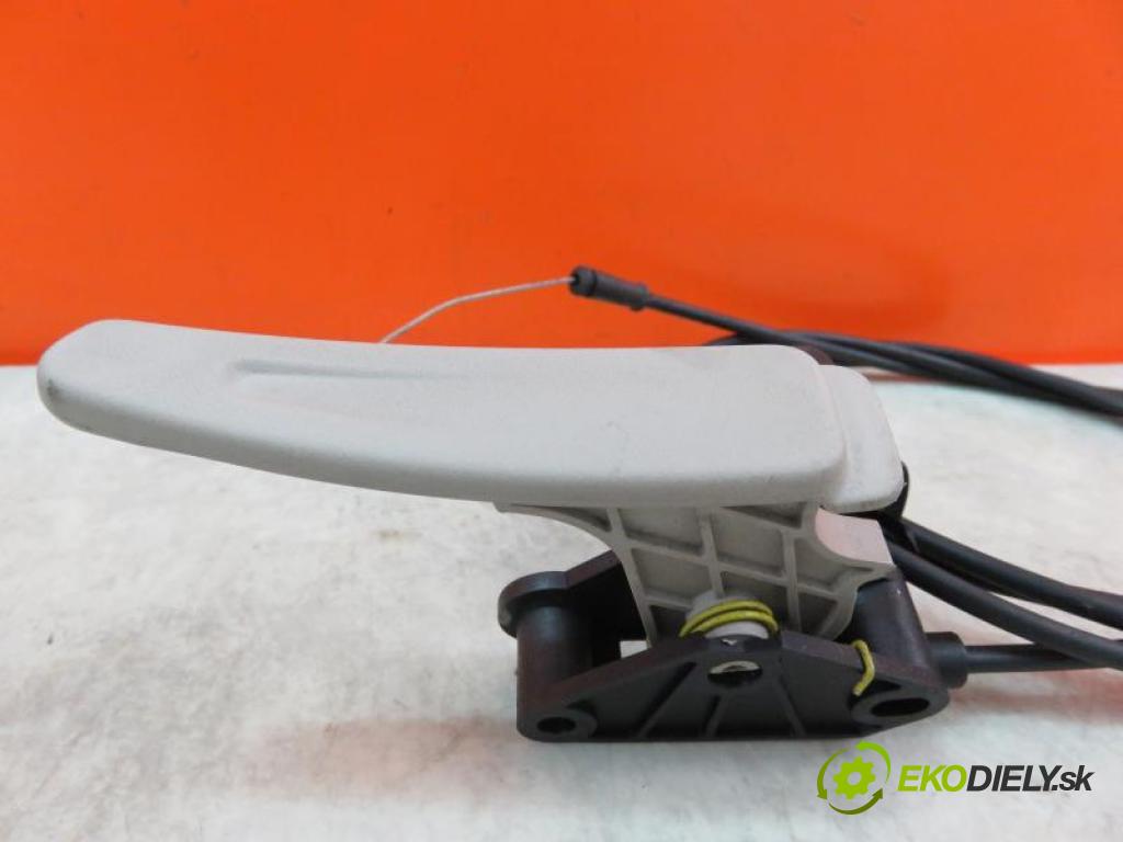 PEUGEOT 508. 2.0 HDI RHH (DW10CTED4) manual 6 - stupňová 120 kW 163 km  Kľučka otvárania kapoty  (Kľučky)