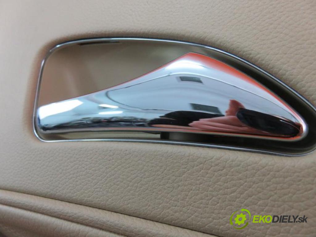 MERCEDES BENZ CLS C219 CLS 500 (219.375) M 113.967 automatic 7 - stupňová 225 kW 306 km  čalúnenie Dvere pravé zadné A2197300648 (Dvere)