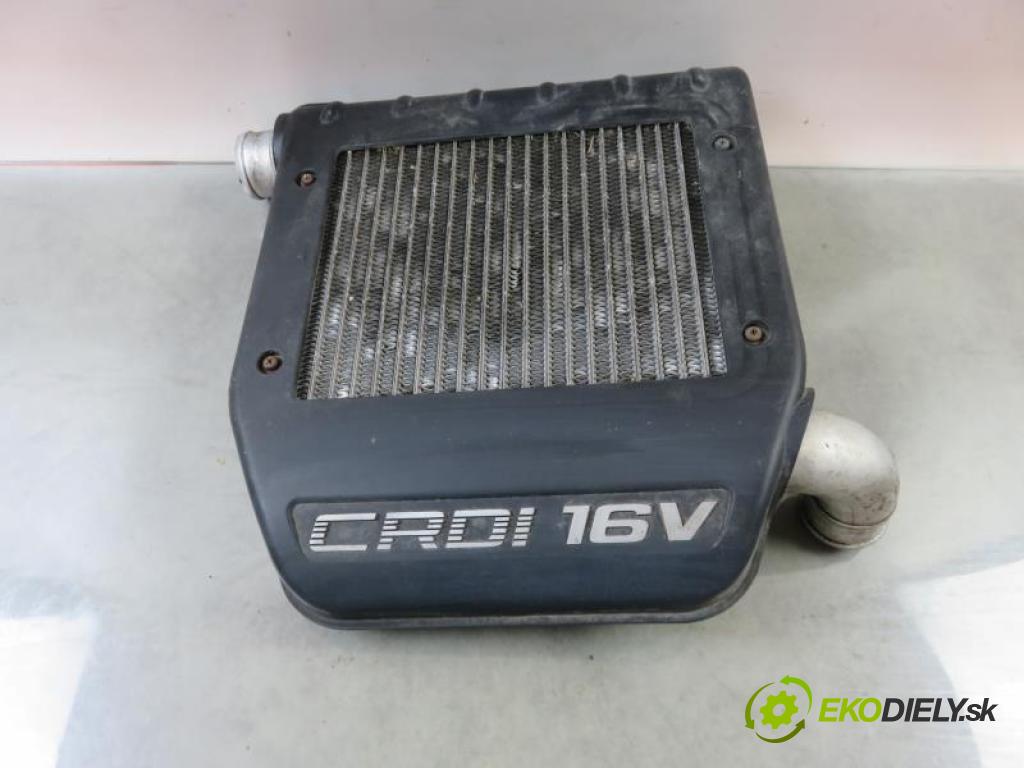 KIA CARENS II 2.0 CRDI D4EA manual 5 - stupňová 83 kW 113 km  chladič intercooler 2827127350 (Hadice chladenia vzduchu)