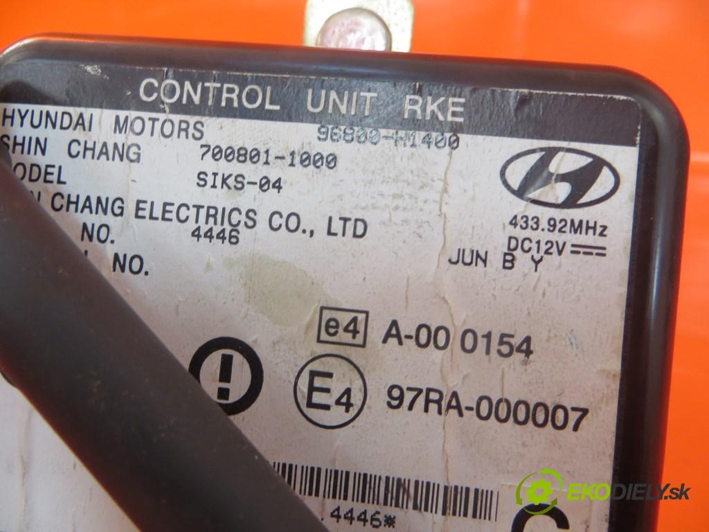 HYUNDAI TERRACAN 2.9 CRDI J3 manual 5 - stupňová 110 kW 150 km  MODUL immobilizera 96800H1400 (Ostatné)