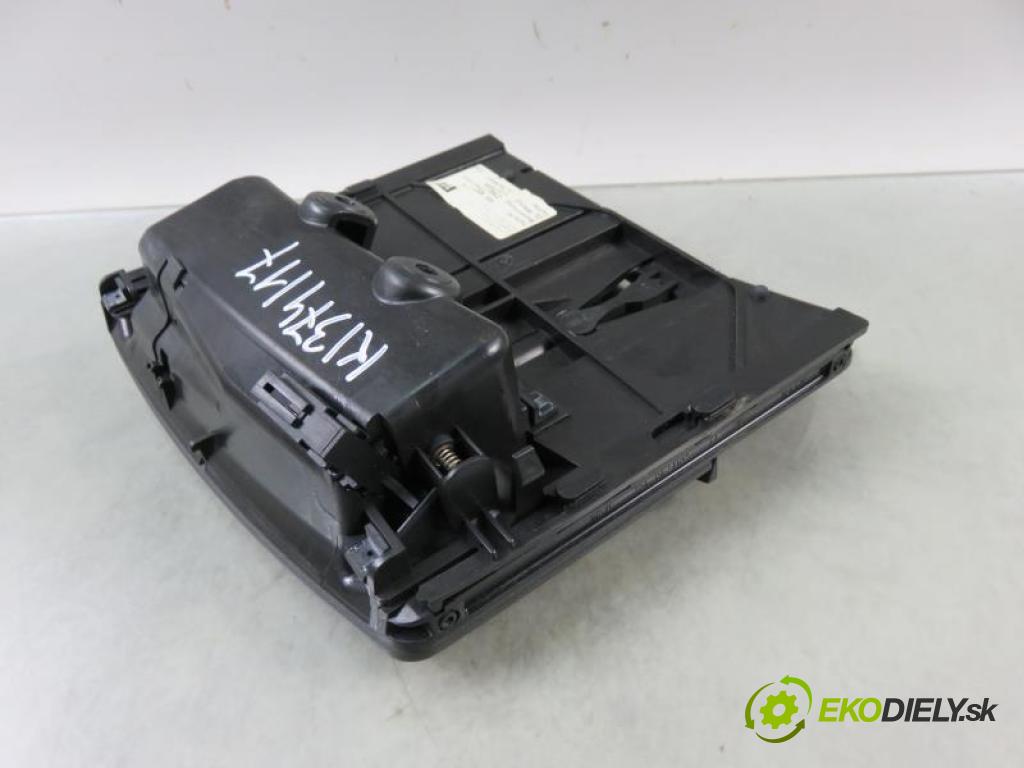 AUDI A6 C6 FL (4F2) 3.0 TDI QUATTRO BMK automatic 6 - stupňová 165 kW 225 km  popelník 4F1857951A (Popelníky)