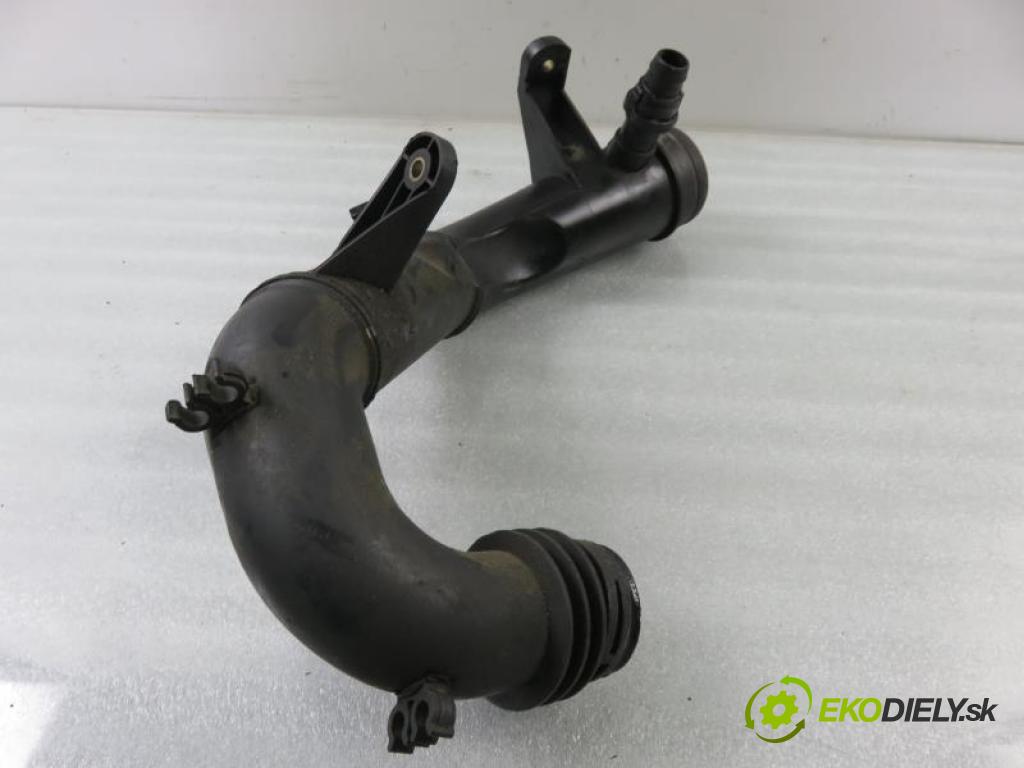 VW GOLF IV 4 1.9 TDI ASV, AHF manual 5 - stupňová 81 kW 110 km  Rúra intercoolera turba 1J0129654Q (Hadice chladenia vzduchu)