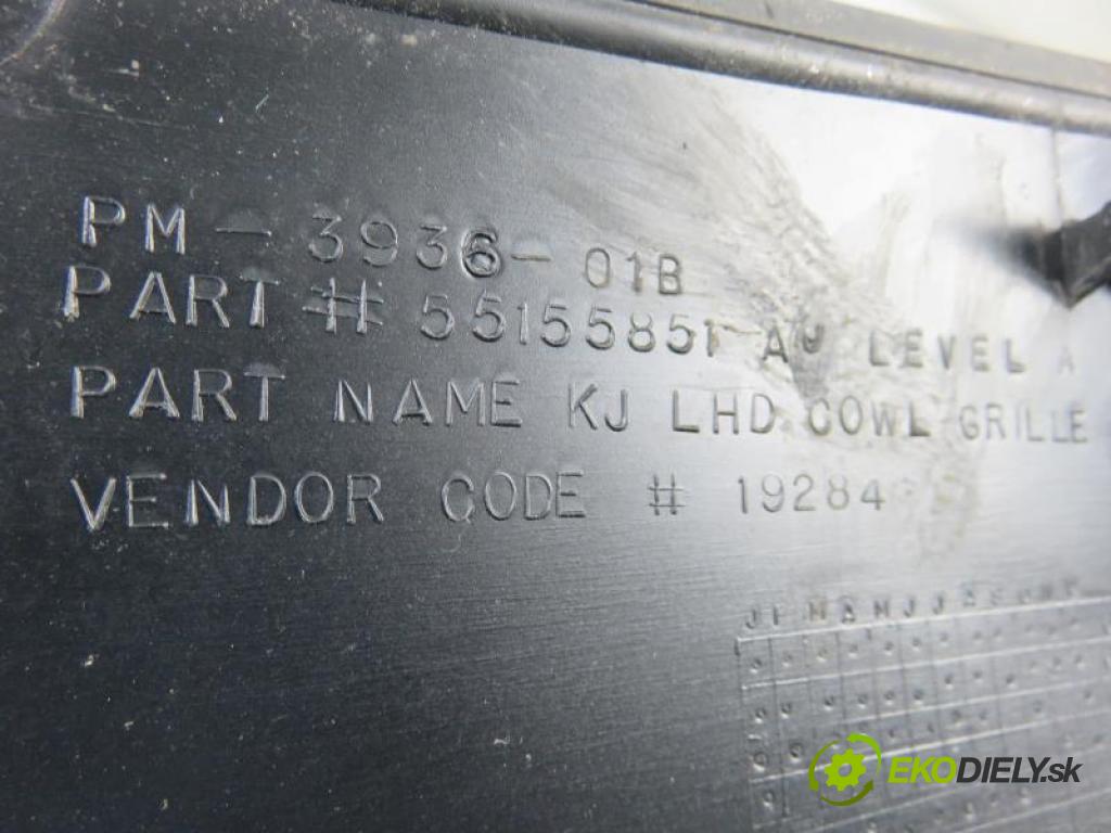 JEEP CHEROKEE II (KJ) 2.8 CRD 4WD ENR automatic 5 stupňová 4X4 120 kW 163 km  torpédo plast pod čelní okno PM393601B/55155851A (Torpéda)