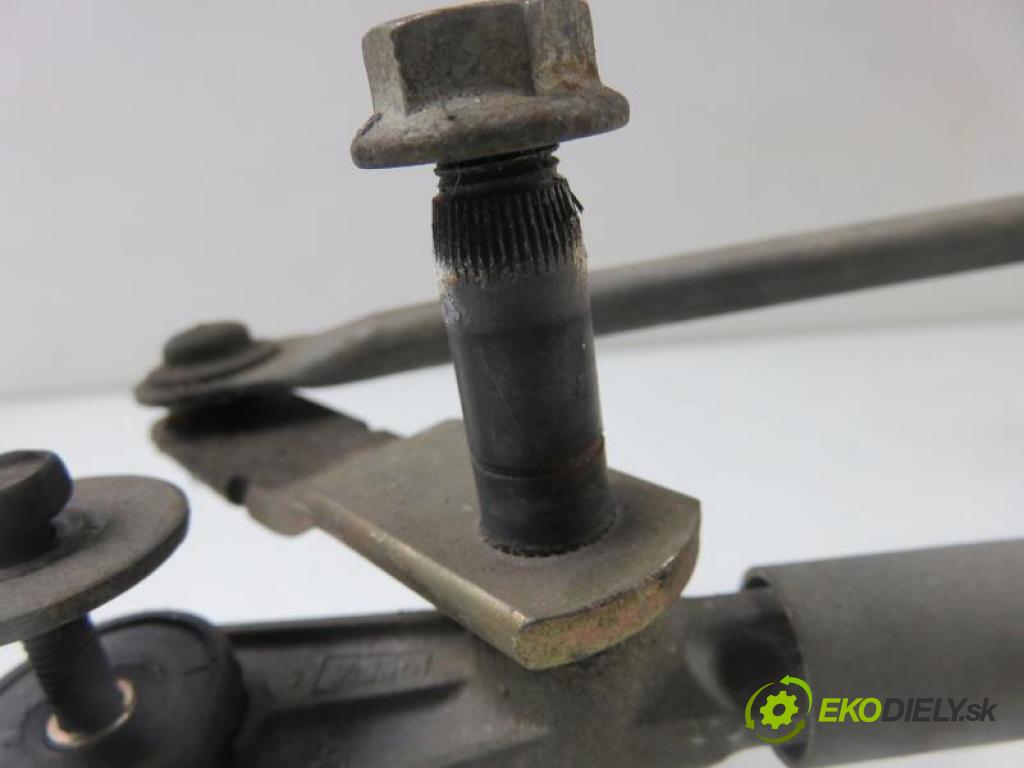 JEEP CHEROKEE II (KJ) 2.8 CRD 4WD ENR automatic 5 stupňová 4X4 120 kW 163 km  motorek stěračů  (Ostatní)