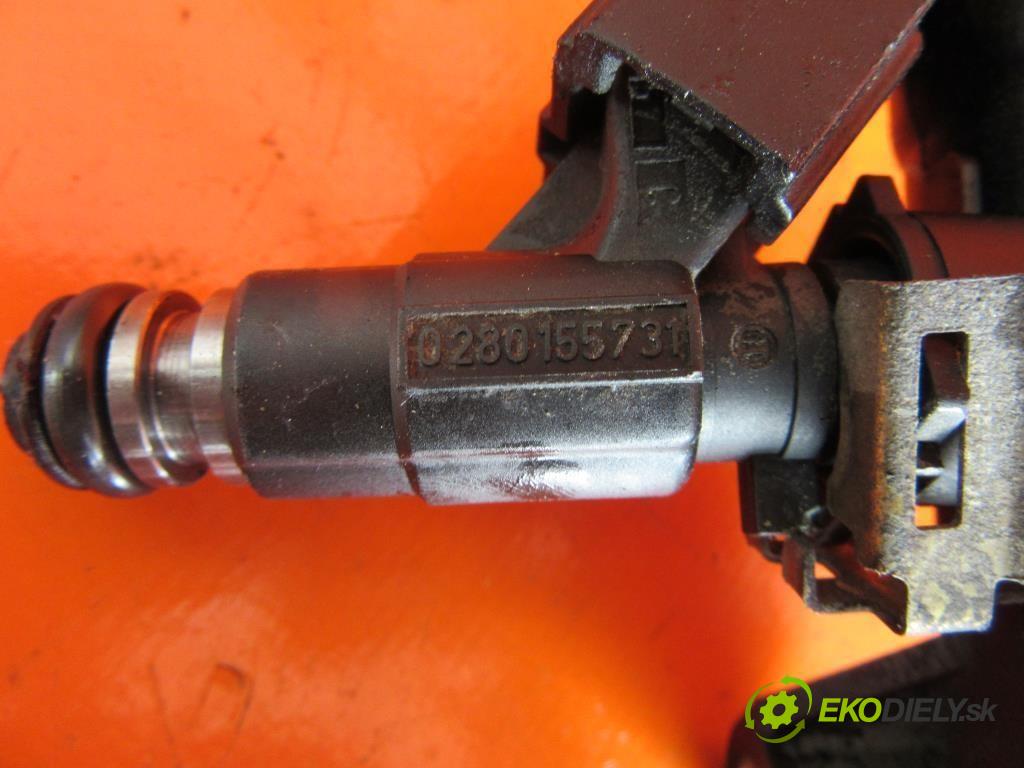 VW POLO IV (9N) 1.4 16V BUD   59 kW 80 km  lišta vstřikovací 030133319G/0280151031 (PALIVOVÝ SYSTÉM)
