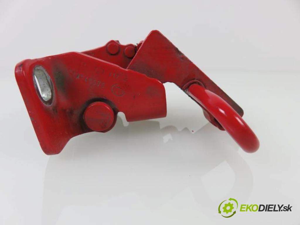 VW GOLF VI 2.0 GTI CCZB manual 6 - stupňová 155 kW 210 km  Záves Dvere PP  (Závesy)