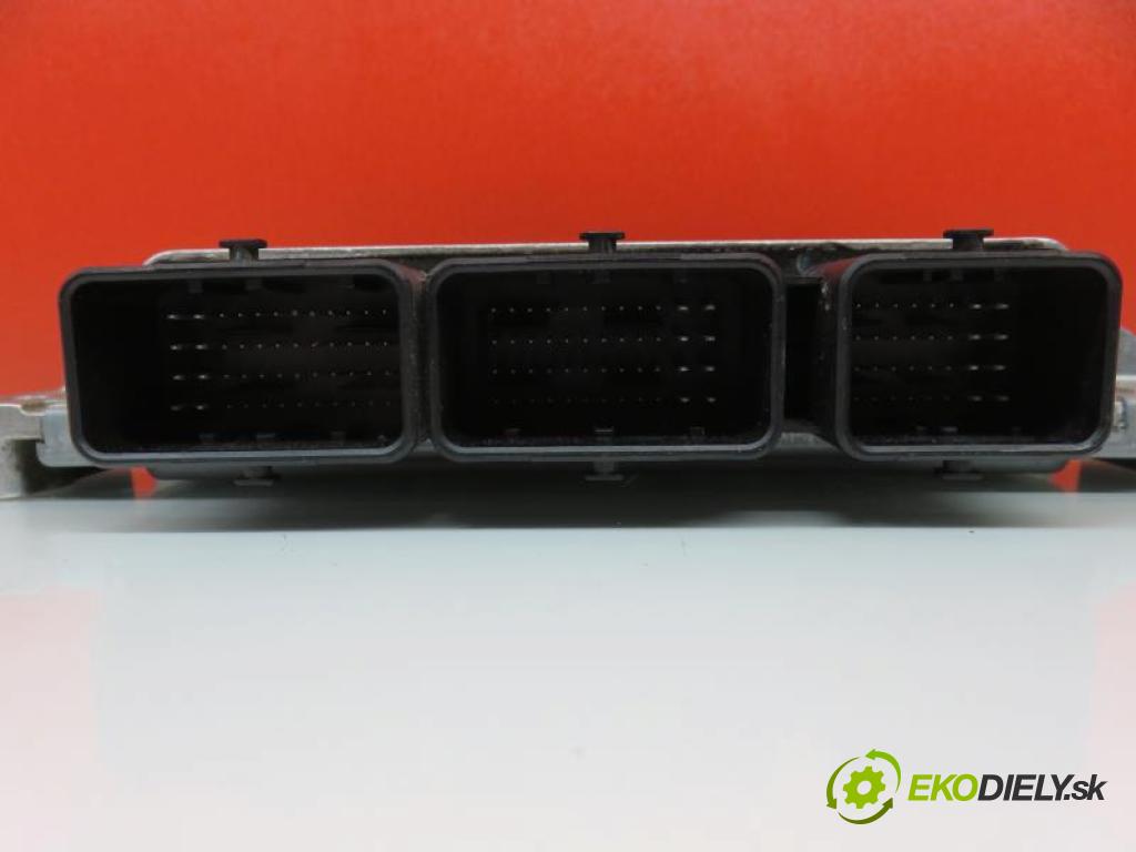 RENAULT FLUENCE (L30_) SEDAN 2012 0,00 Sterowniki silnika 0,00 Riadiaca jednotka Motor 237D40026R; 237D40025R; S180119132A