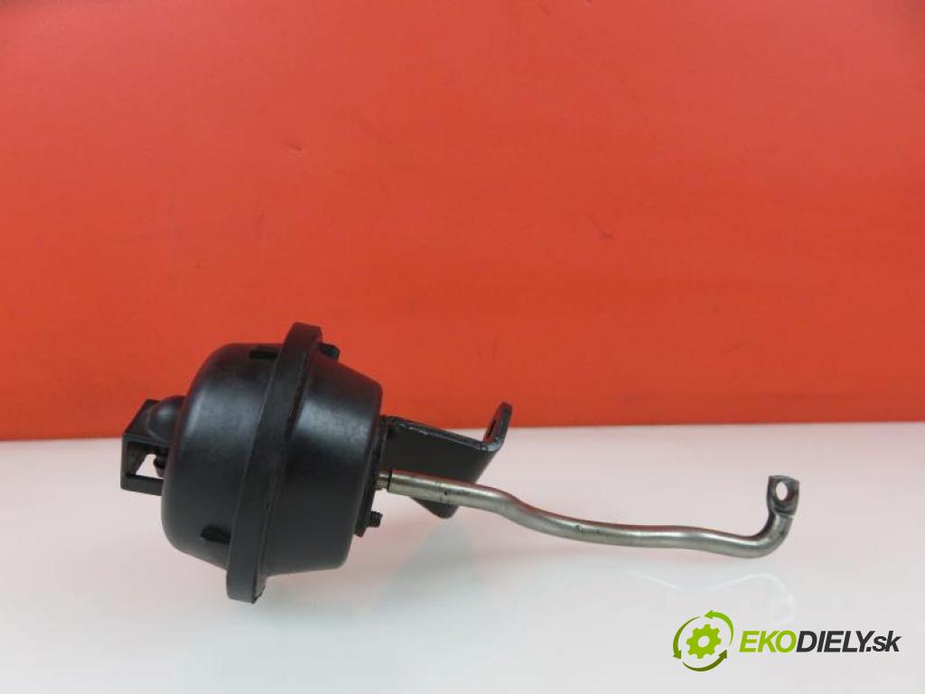 HONDA CIVIC VII 1.7 CTDI 4EE-2 manual 5 - stupňová 74 kW 100 km  Nastavovač - zvod, potrubie  (Sacie potrubia)