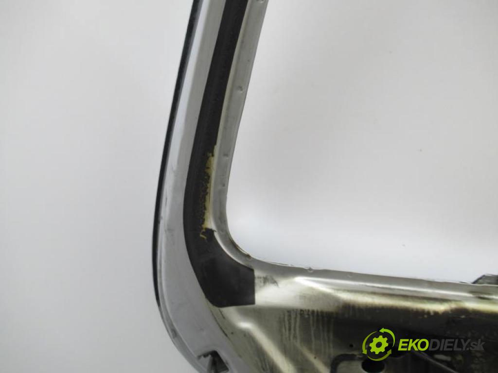 MERCEDES BENZ M W163 ML 400 CDI (163.128) OM 628.963 manual 5 stupňová 4X4 184 kW 250 km  dveře LT  (Dveře)