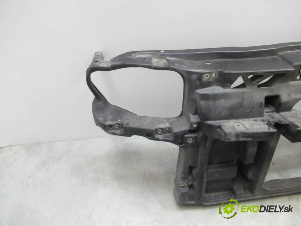 VW GOLF IV 4 1.4 16V AXP, AHW, APE, BCA, AKQ manual 5 - stupňová 55 kW 75 km  Držiak predný -  (Výstuhy predné)