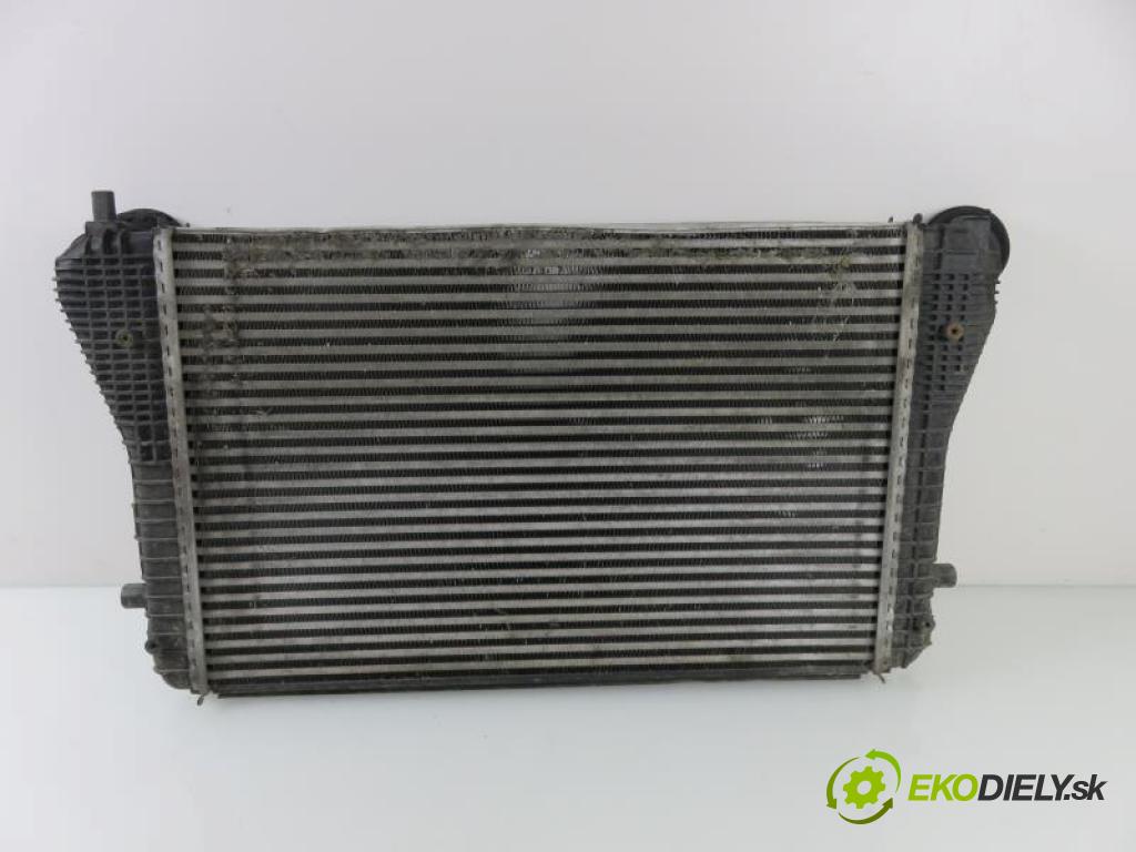 SEAT ALTEA (5P1) 2.0 TDI 16V CFHC, BKD manual 6 - stupňová 103 kW 140 km  chladič intercooler  (Hadice chlazení vzduchu)