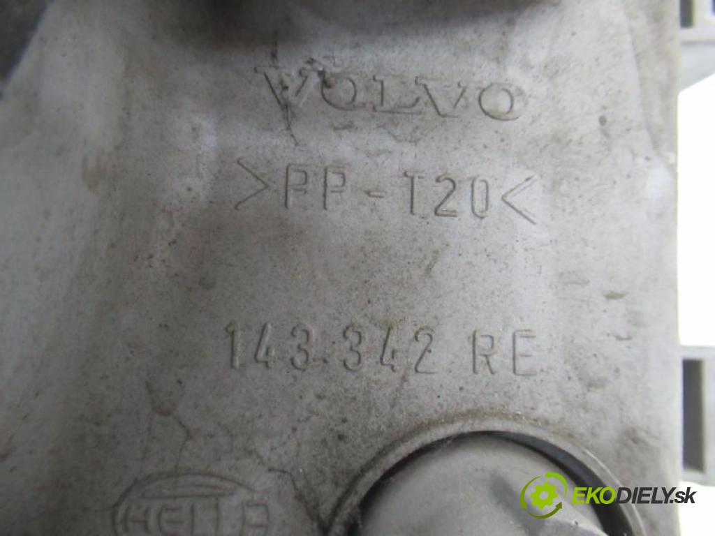 VOLVO 460 1.8 B B18U manual 5 - stupňová 66 kW 90 km  světlo PP 143342RE (Přední světla)