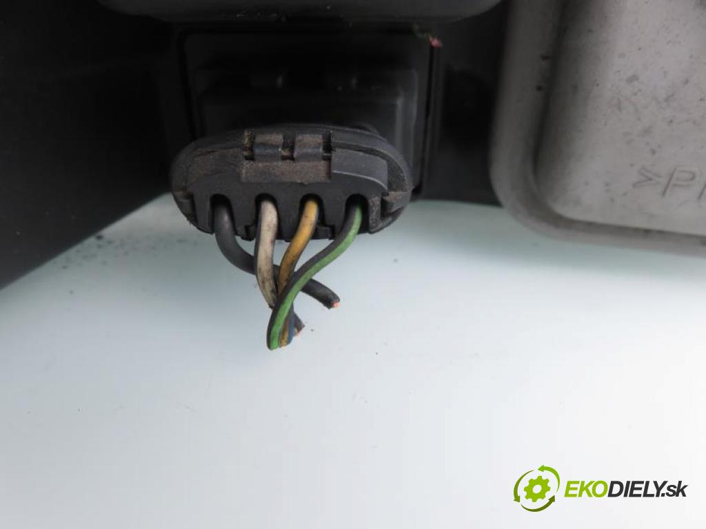 FIAT MAREA 1.9 JTD 110 186 A6.000 manual 5 - stupňová 81 kW 110 km  Svetlo LP 88201557 (Svetlá predné)