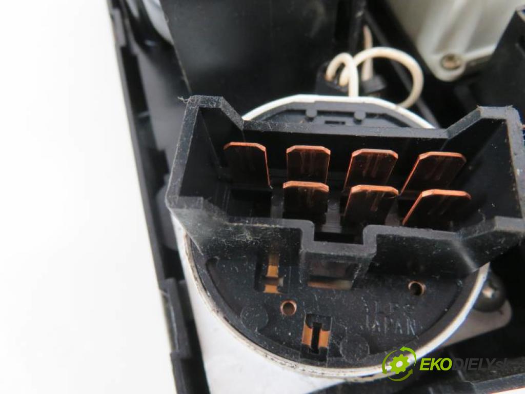 HONDA ACCORD V 2.0 I-TDI 20T2N15N manual 5 - stupňová 77 kW 105 km  Panel kúrenia - klimatizácia 52010213A (Prepínače, spínače, tlačidlá a ovládače kúrenia)