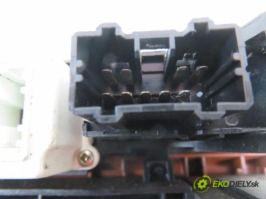 HONDA ACCORD V 2.0 I-TDI 20T2N15N manual 5 - stupňová 77 kW 105 km  Panel kúrenia - klimatizácia 52010213A (Prepínače, spínače, tlačidlá a ovládače kúrenia)