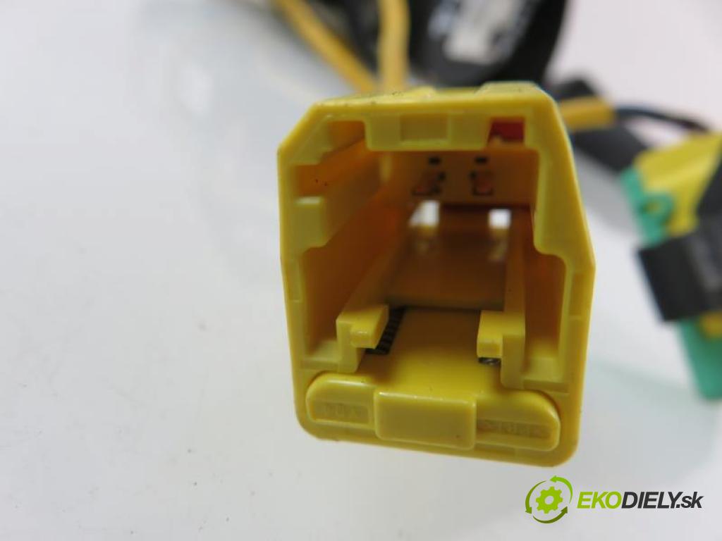 VW PHAETON čierna farba - 1 x 2 PIN 1 x 3 pin
