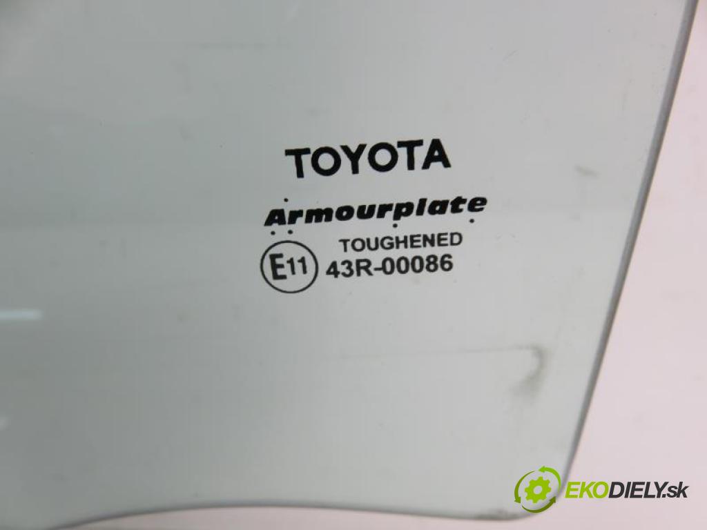 TOYOTA COROLLA E15 1.6 1ZR-FE, 1ZR-FAE manual 6 - stupňová 97 kW 132 km  okno LT 43R00086